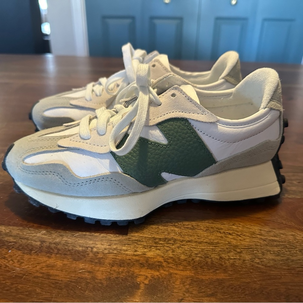 New Balance 327 Cream and Green Athletic Shoes